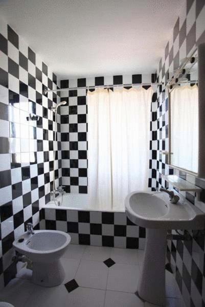 Es Grop Apartment